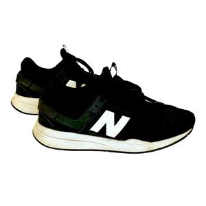 New Balance 247 Sneakers Men 11 Black and White